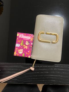 marc jacobs 銀包64236504891011110