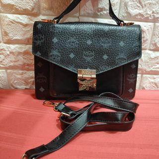 (Category: ) located in . Submitted by bhelragandac.1 (Listing ID 1380901300, Image 1). Description: .