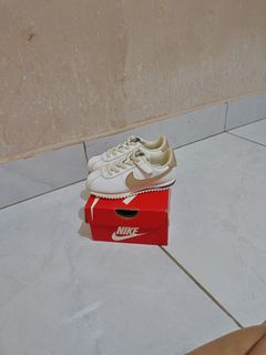 (Kategori: ) berada di . Dikirim oleh laelatulhidayah471 (ID iklan 1381017815, Gambar 1). Deskripsi: .