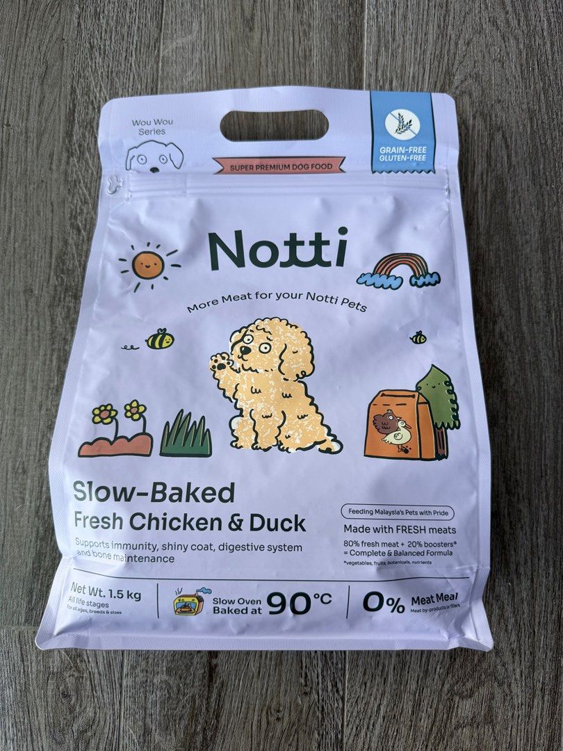 Notti Dog Kibbles 1.5kg Slow-baked Fresh Chicken & Duck (Category: Pet Food) located in Singapore. Submitted by isaacj35 (Listing ID 1380926040, Image 1). Description: 1.5kg Notti Kibbles at $12 (u.p ~ $25) My dog started developing allergies to chicken at 1 year old. Had to clear off these kibbles as he can’t eat it now. It is unopened and sealed, expiry as shown in picture is 20 Feb 2026.