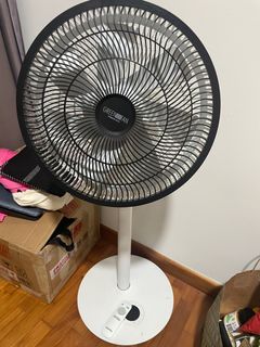 (Category: ) located in . Submitted by justeverythingandanything (Listing ID 1380899574, Image 1). Description: .