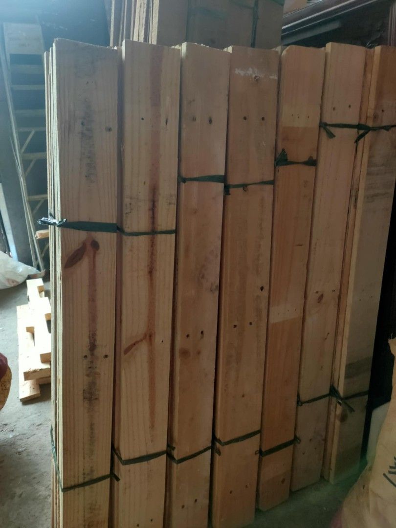 Palochina Plunks (Category: Construction & Building Materials) located in Caloocan City. Submitted by fraiseamai (Listing ID 1381035298, Image 2). Description: Palochina Plunks for Sale‼️ Limited stock 3/4x4x43 Location: Tala, Caloocan City MOD: Lalamove MOP:Gcash.