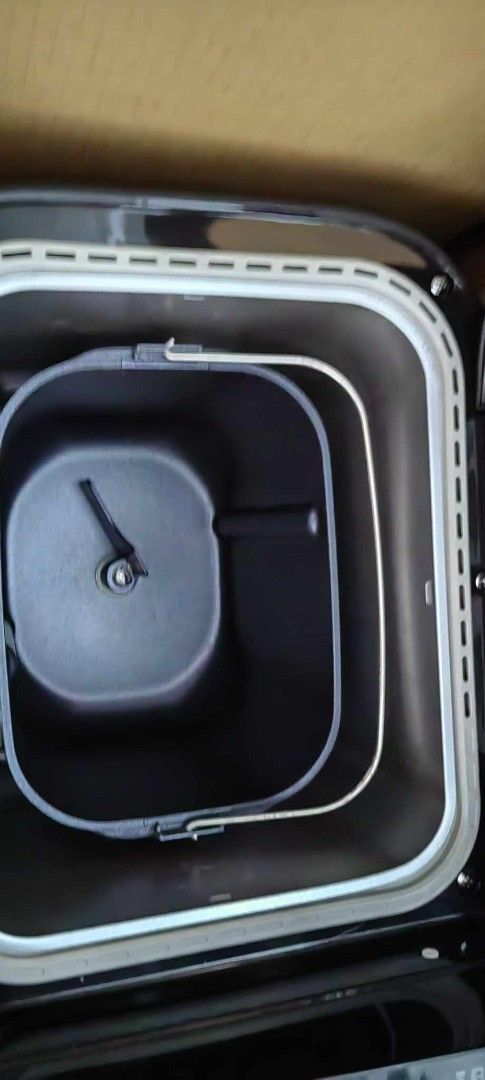 Panasonic Automatic Bread Maker (Category: Breadmakers) located in Taytay. Submitted by mikz_1303 (Listing ID 1381065123, Image 3). Description: Panasonic Automatic Bread Maker Almost New Model: SD-R2530 220v Pick up in Taytay.