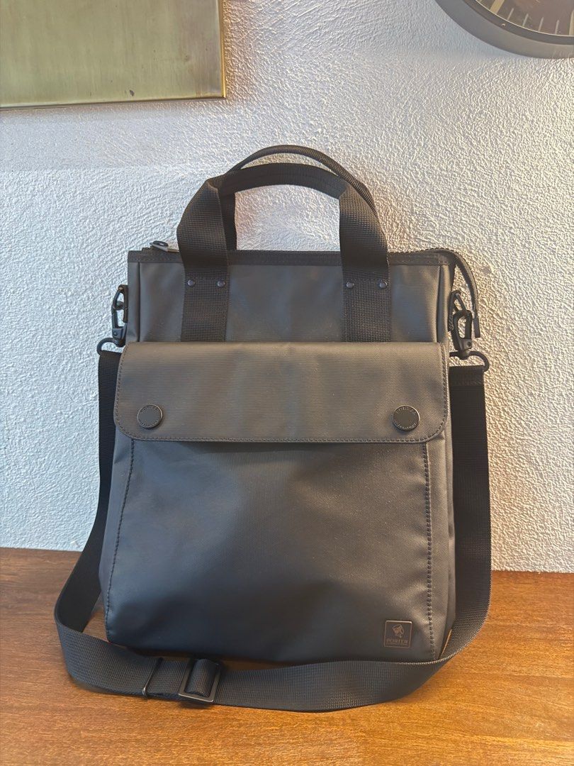 Porter Hardy Mens Bag Black (Category: Sling Bags) located in Bulacan. Submitted by msmayora (Listing ID 1380928991, Image 1). Description: Used twice only and almost brand new. Store price is 13,200..