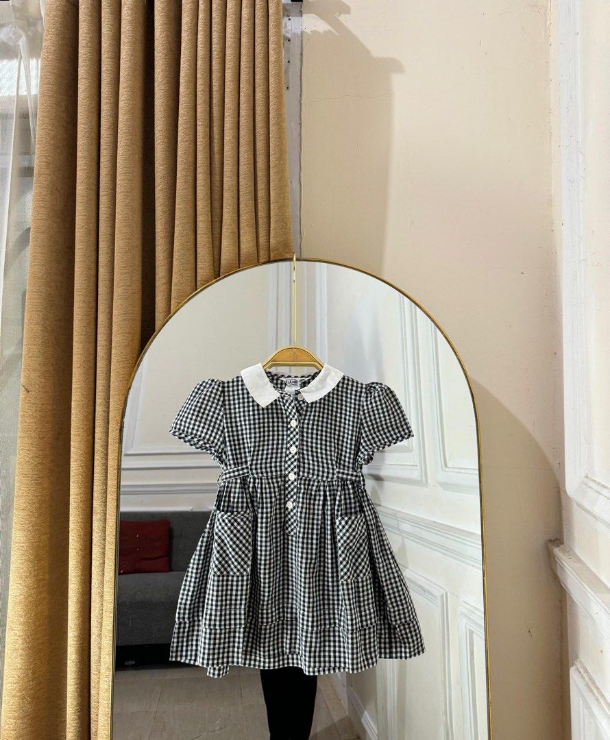 Preloved Dress cantik Little Saeki (Kategori: 1 hingga 3 tahun) berada di Depok. Dikirim oleh mayadahrahma15-17685 (ID iklan 1380958844, Gambar 1). Deskripsi: Size :ld 31 pb 49 2 ke 3 tahun Harga : 110k Brand : little saeki made in jepang Detail :wajib ambl lengan ngepaf aslinya lbh cakep.