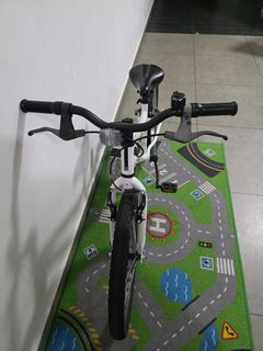 (Category: ) located in . Submitted by samarjits (Listing ID 1381011494, Image 1). Description: .