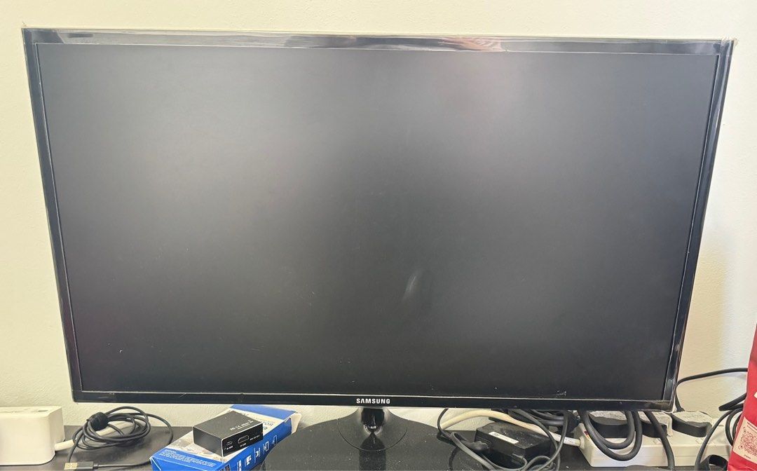27 inch FHD Samsung Monitor Full HD63073563942913111