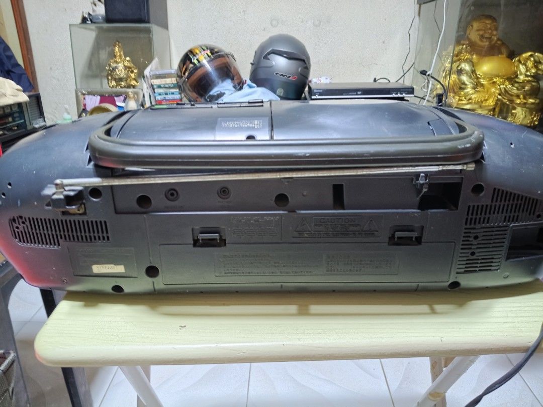 Sanyo CD Radio Cassette (Category: Portable Music Players) located in Pasay City. Submitted by marineljapansurplus (Listing ID 1380909327, Image 3). Description: Sanyo CD Radio Cassette-Corder PH-Z40 Good pang Cassette player Made in Malaysia Power: 100v 14W (need gamitan ng transformer) Tuner 📟: Complete all local FM/AM station Dual Cassette 📼: Both Working CD 📀: spinning only no sounds. Mic Mixing : can use as live-in Price: ₱1,200 Location:
