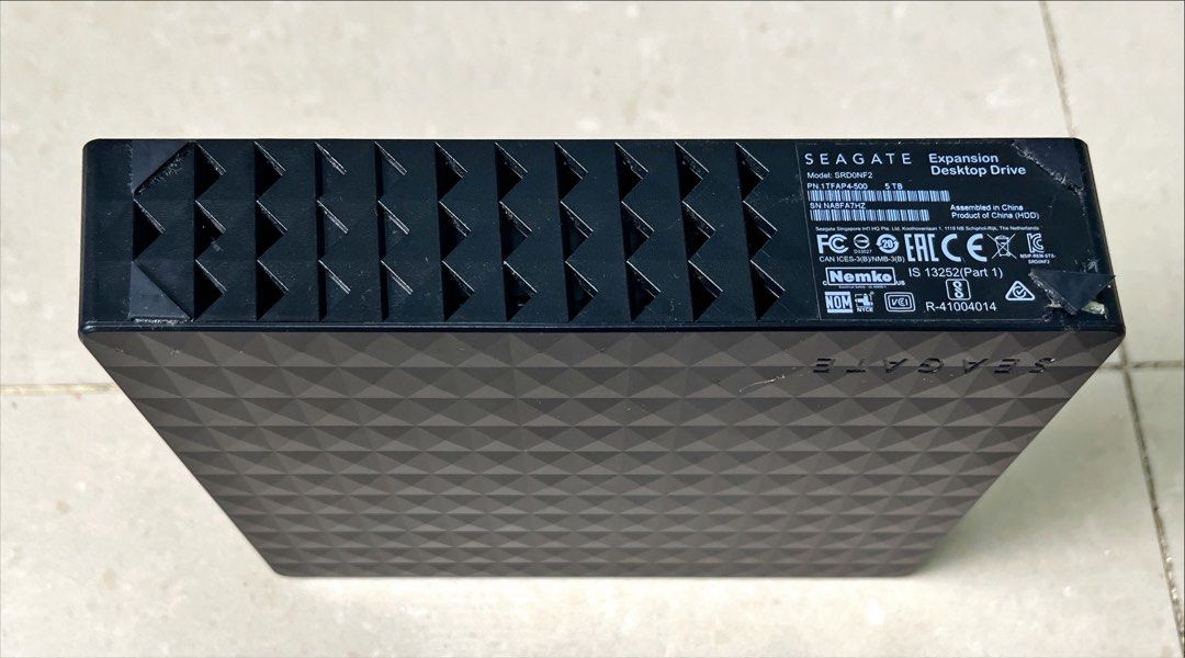希捷 Expansion 桌面硬盘 5TB63060530302338111