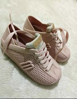 (Kategori: ) berada di . Dikirim oleh xavaa.looks (ID iklan 1380944516, Gambar 1). Deskripsi: .