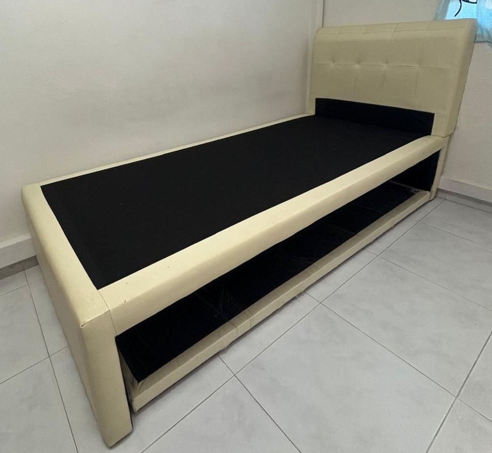 Single Bed Frame with Pull-Out Bed65075085921154112