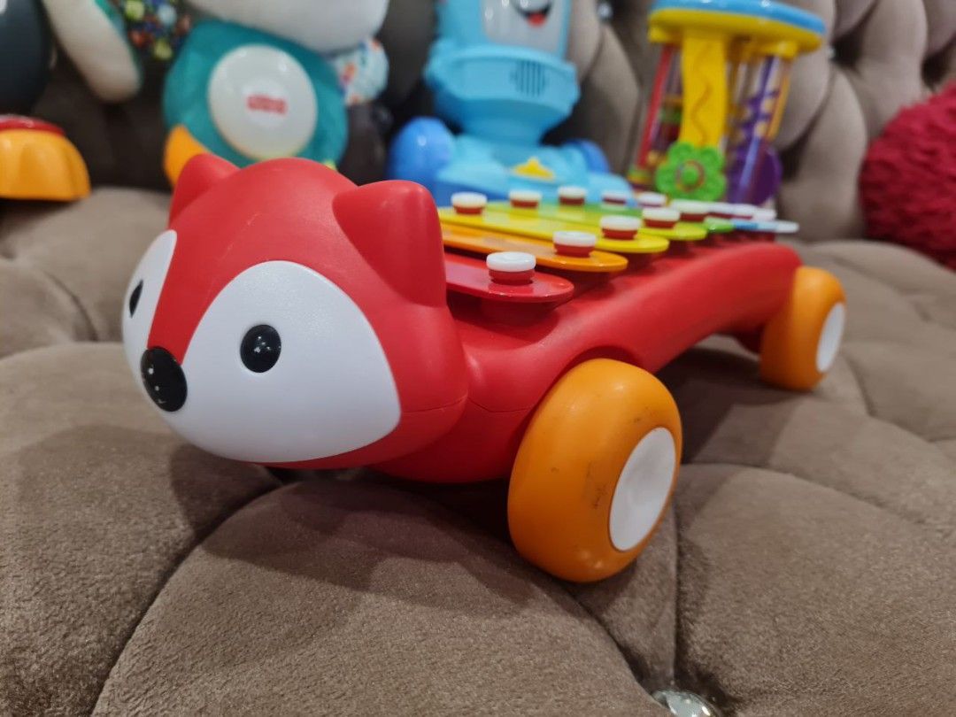 skip hop xylophone (Category: Infant Playtime) located in Putrajaya. Submitted by fbsitistroller (Listing ID 1381024554, Image 1). Description: skip hop xylophone rm25 harga new rm100++ tau😅 9/10 condition.