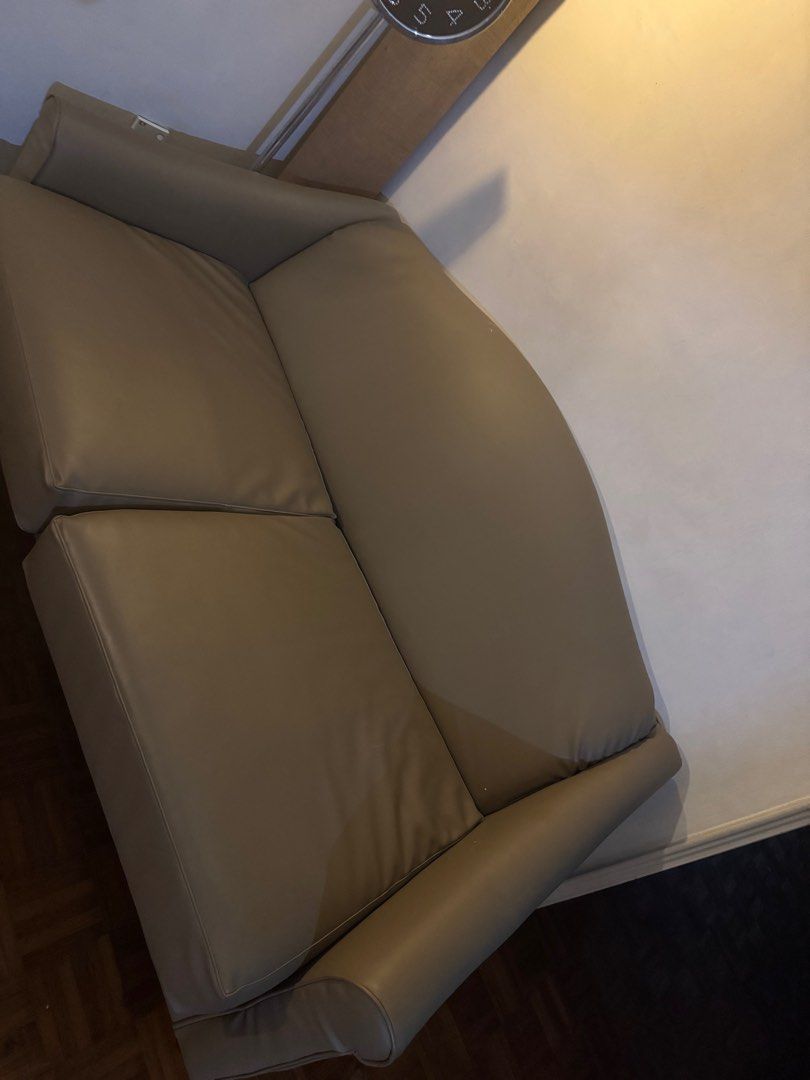 Sofa bed (Category: Sofas) located in Kuala Lumpur. Submitted by preloveds17 (Listing ID 1380993384, Image 1). Description: Sofa bed , can pull out when u wan to lay , can keep it as a sofa if u want, wan to sell it asap! Self pick up or arrange own transport.