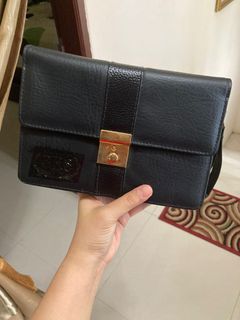 (Kategori: ) berada di . Dikirim oleh prelovedmahardhiny (ID iklan 1380924103, Gambar 1). Deskripsi: .