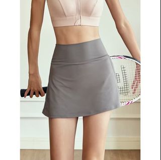 (Category: ) located in . Submitted by bundlethriftjade (Listing ID 1380917561, Image 1). Description: .