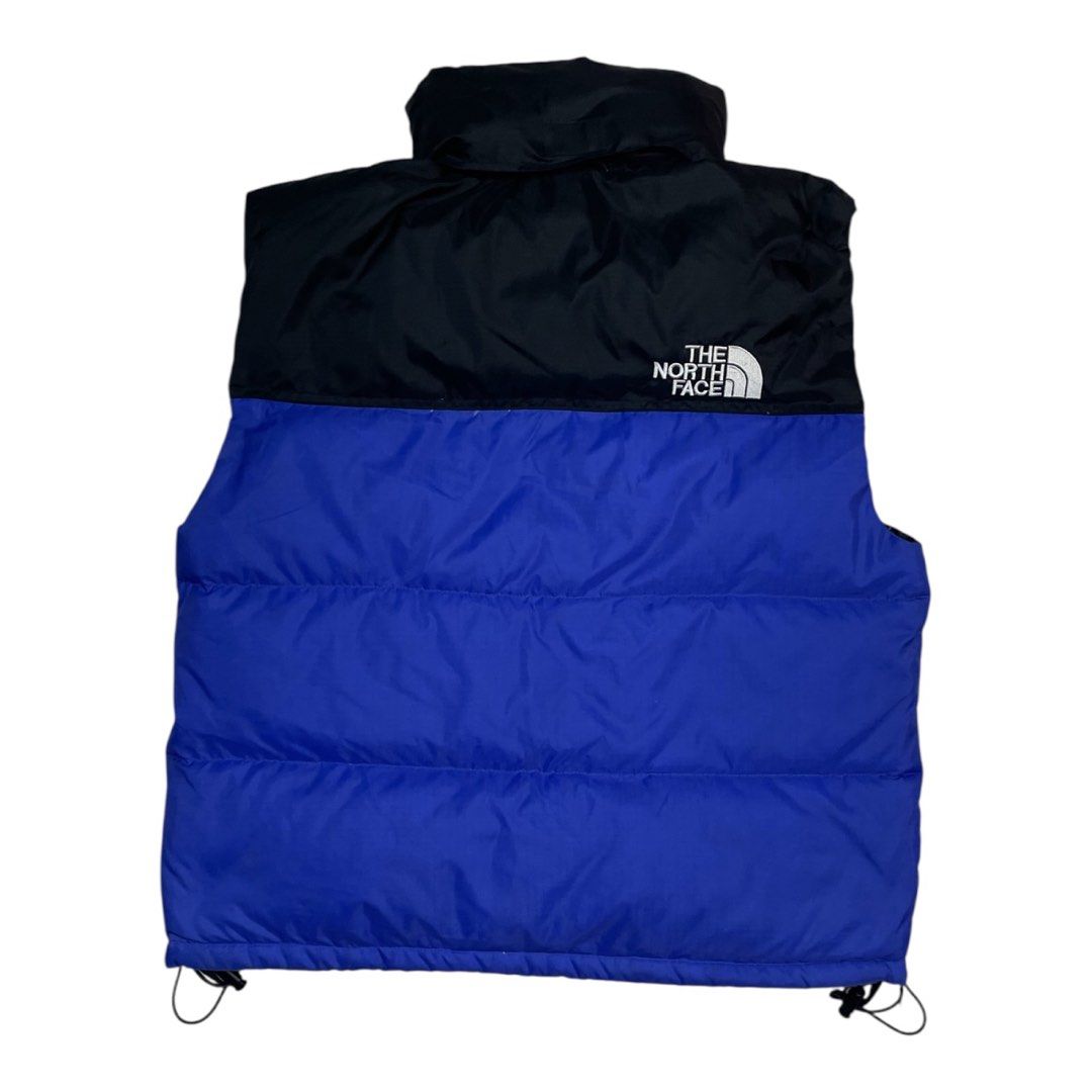 The North Face Puffer Vest (Category: Coats, Jackets and Outerwear) located in Urdaneta. Submitted by castingcouch_ph (Listing ID 1381059864, Image 2). Description: W-21 L-22 Issue-None Item Condition-10/10 Color rate-10/10.
