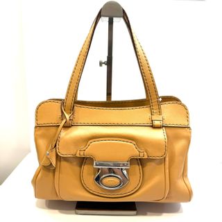 (Category: ) located in . Submitted by cashconverterssg (Listing ID 1380990895, Image 1). Description: .
