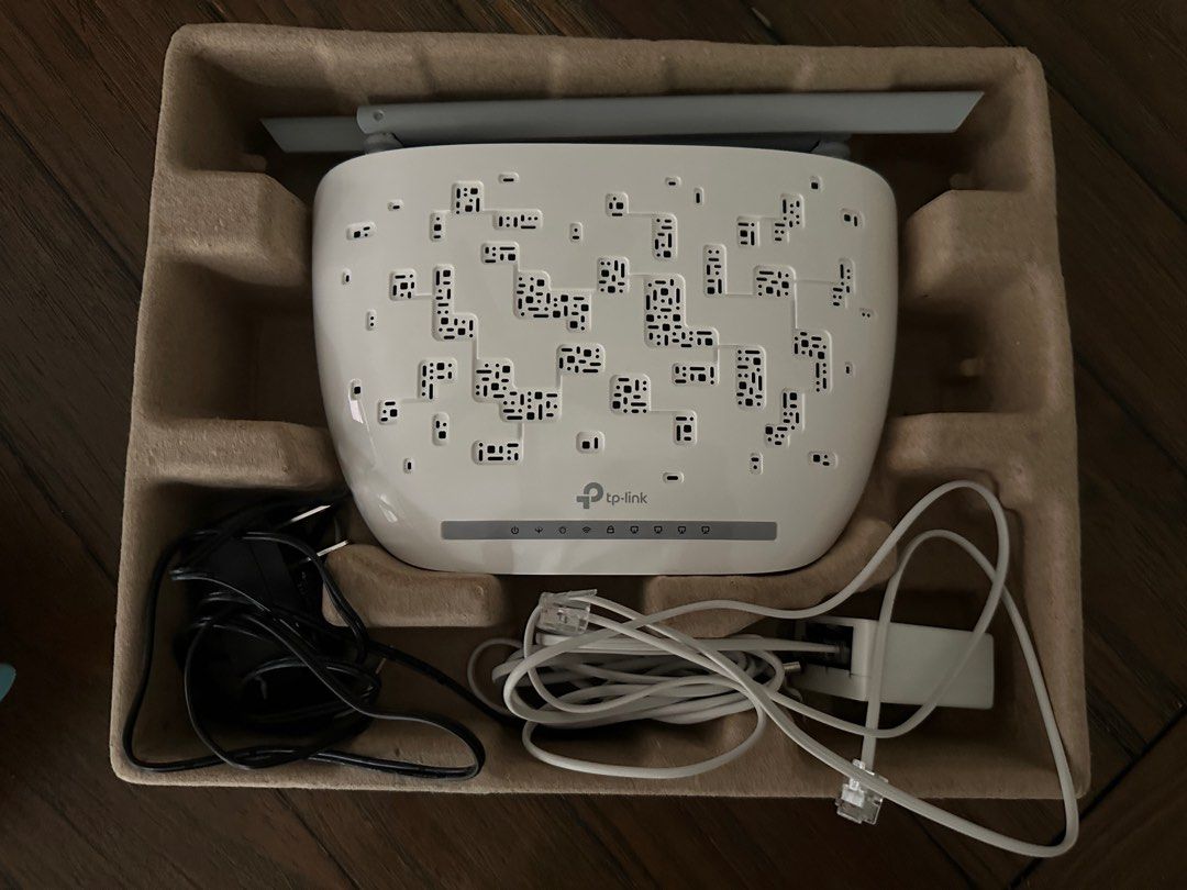 TP Link Modem Router TD-W8961N (Category: Networking) located in Muntinlupa City. Submitted by l3xl3 (Listing ID 1380970310, Image 3). Description: Slightly used. Complete 300 mbps Wireless N ADSL2+ Modem Router .