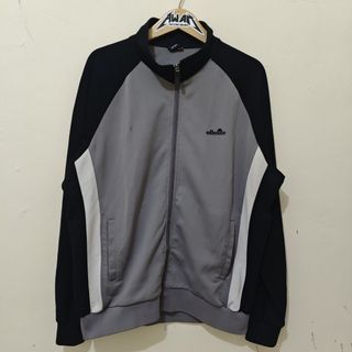 (Kategori: ) berada di . Dikirim oleh awam_second_brand (ID iklan 1381076675, Gambar 1). Deskripsi: .