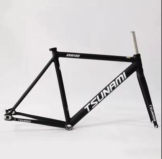 (Category: ) located in . Submitted by bikeco (Listing ID 1381043607, Image 1). Description: .