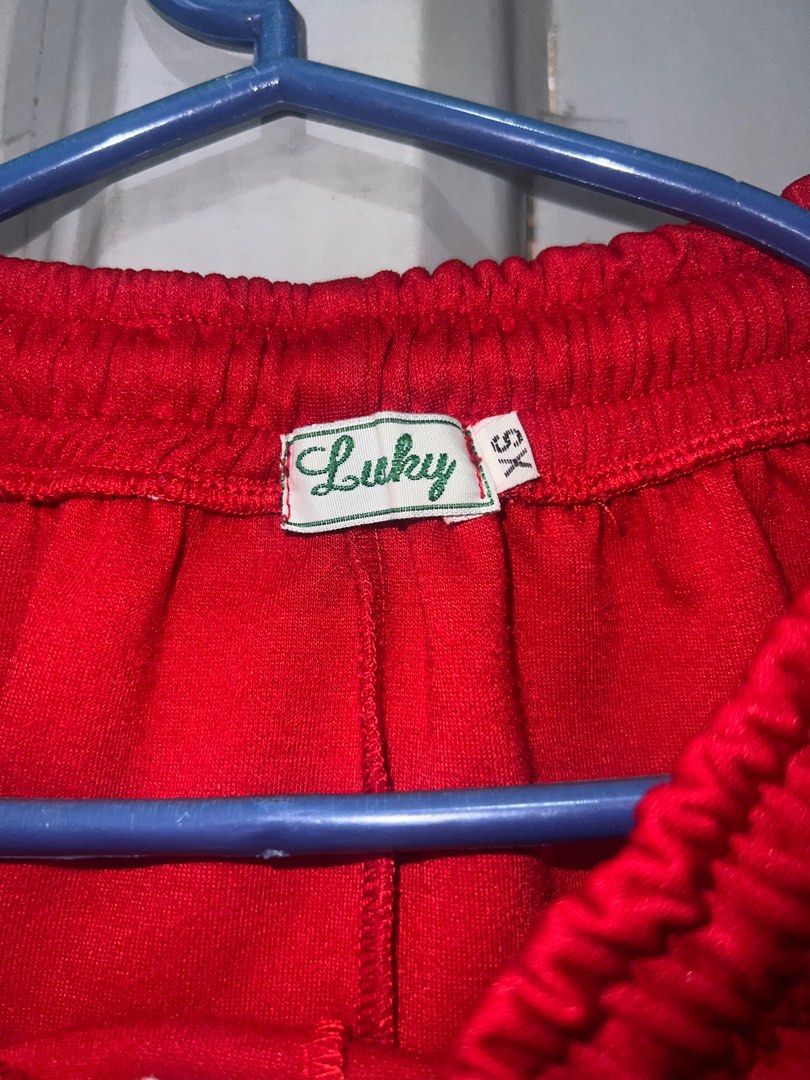 UE- PE, SKIRT, FRONT OFFICE UNIFORM (Category: Other Bottoms) located in Manila. Submitted by basic_closeto_o (Listing ID 1380963148, Image 2). Description: SELLING MY UE UNIFORM SINCE HINDI KO NA SYA MAGAGAMIT. 900 KAPAG TAKE ALL KAPAG INDIVIDUAL NAMAN 300 EACH GOOD AS NEW PA MGA CONDITION SIZES NASA PIC NA PE LENGTH - 33.5 SKIRT LENGTH - 19 .