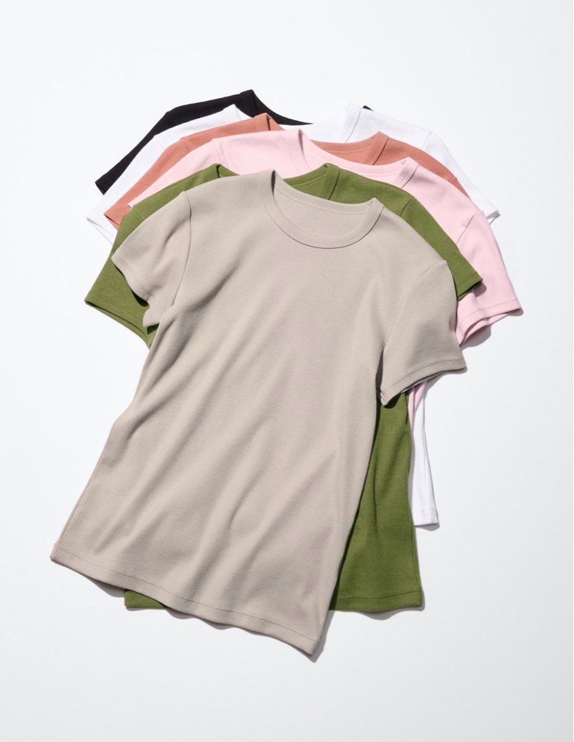 UNIQLO Ribbed T-Shirt (Category: Shirts) located in Quezon City. Submitted by kikistoree (Listing ID 1380981253, Image 1). Description: LIKE NEW Uniqlo Soft Ribbed T-Shirt in Beige, Size M original price: 790 selling price: 250 negotiable.