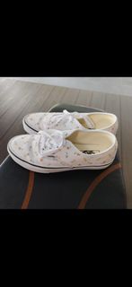 (Category: ) located in . Submitted by yshxf (Listing ID 1380916234, Image 1). Description: .