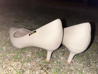 (Category: ) located in . Submitted by niera_ (Listing ID 1380914585, Image 1). Description: .
