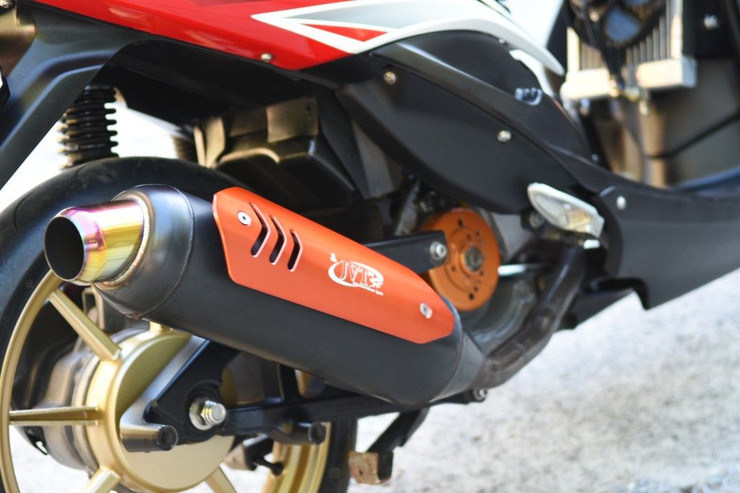 Yamaha Mio MX 4V (Category: Motorbikes for Sale) located in Tarlac. Submitted by ravencedric (Listing ID 1381084137, Image 3). Description: Yamaha Mio MX (4C9) 2009 Model Local Released (220cc) MTRT Head 4 Valve MTRT Block Liquid Cooled MTRT Tappet & Breather Cover MTRT Hi-Nut Precision Camshaft JVT Alloy Base Gasket NCY Direct Ignition Coil Denso Iridium Sparkplug UMA 34mm Flatslide JISO Manifold 34mm Aluminum Radiator Majesty Radiator Fan with 
