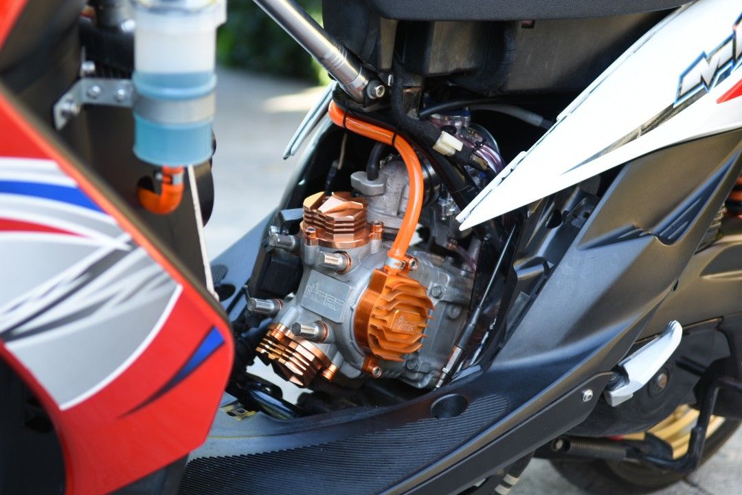 Yamaha Mio MX 4V (Category: Motorbikes for Sale) located in Tarlac. Submitted by ravencedric (Listing ID 1381084137, Image 2). Description: Yamaha Mio MX (4C9) 2009 Model Local Released (220cc) MTRT Head 4 Valve MTRT Block Liquid Cooled MTRT Tappet & Breather Cover MTRT Hi-Nut Precision Camshaft JVT Alloy Base Gasket NCY Direct Ignition Coil Denso Iridium Sparkplug UMA 34mm Flatslide JISO Manifold 34mm Aluminum Radiator Majesty Radiator Fan with 