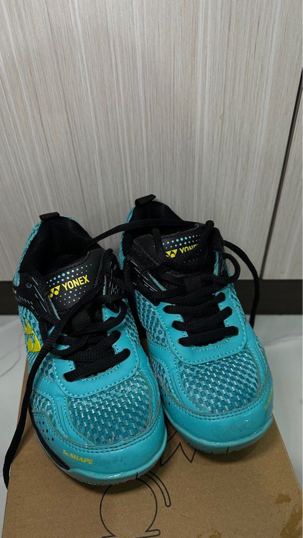 Yonex sepatu badminton (Kategori: 4 hingga 7 tahun) berada di Jakarta Utara. Dikirim oleh spinagain.store (ID iklan 1381042999, Gambar 2). Deskripsi: Sepatu badminton anak yonex mulus banget jarang dipake masih mulus pake banget .