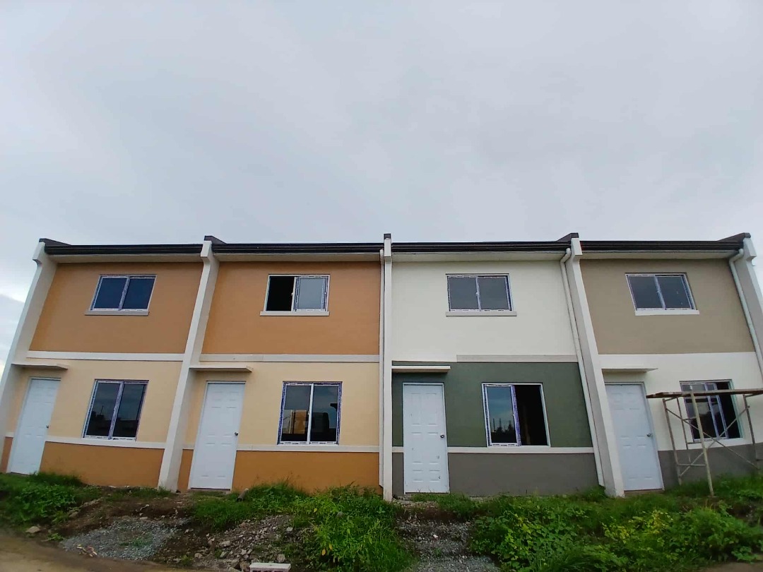 (Category: ) located in . Submitted by Marajc_realty (Listing ID 1381101139, Image 1). Description: .