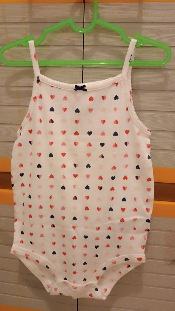 35000 dapat 2 pcs (Kategori: Baju Bayi) berada di Jakarta Utara. Dikirim oleh nee_tha (ID iklan 1381154017, Gambar 2). Deskripsi: 2 pcs jumper kondisi baik. tidak berbulu.