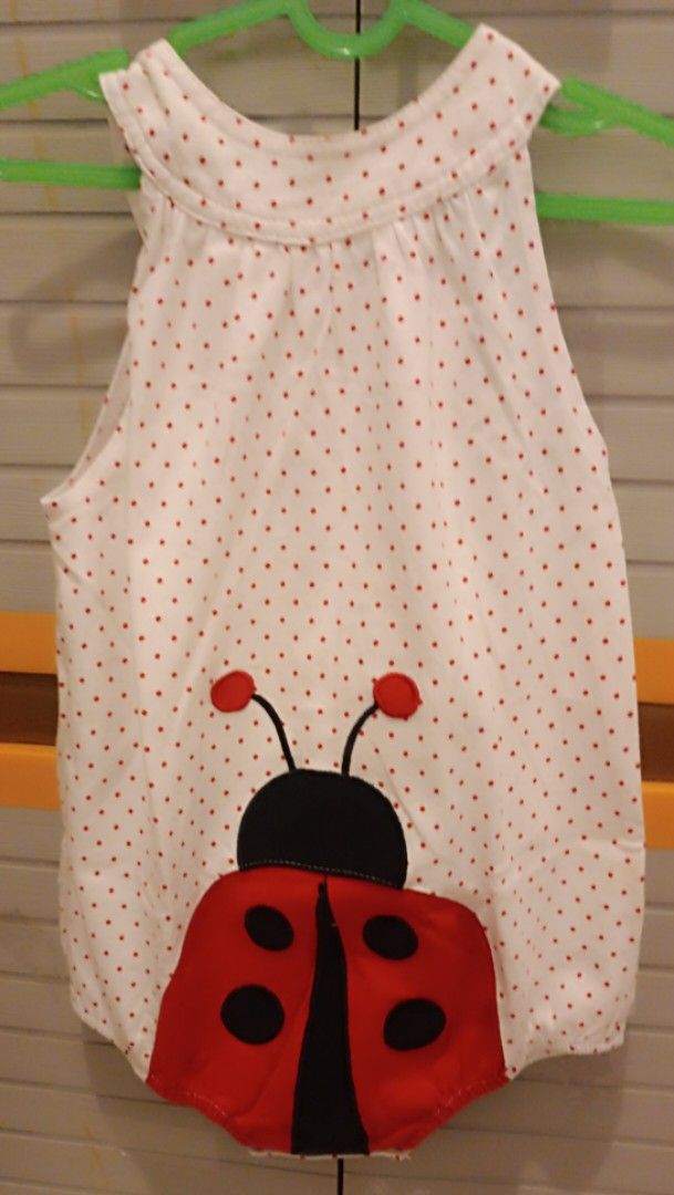 35000 dapat 2 pcs (Kategori: Baju Bayi) berada di Jakarta Utara. Dikirim oleh nee_tha (ID iklan 1381154017, Gambar 1). Deskripsi: 2 pcs jumper kondisi baik. tidak berbulu.