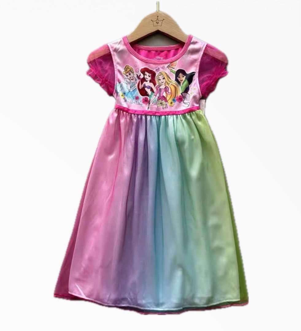 3 Designs Disney princesses Frozen Elsa Moana dresses kids pretty birthday costume dress (Category: Babies & Kids Fashion) located in Singapore. Submitted by somethingmom (Listing ID 1377768898, Image 2). Description: Price each - Size includes 4T, 5T and 6T Self collection woodlands Mailing $3, courier $5.