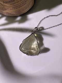由 miracle.crystal77 (刊登 ID 1381109369，圖片 1) 提交，位於 的 (類別：)，說明：。