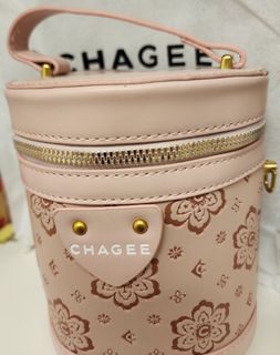 Ba Wang Cha Ji Limited Peony Bucket Shoulder Bag (with Crossbody Strap) (Elegant and Generous)64225405770882110