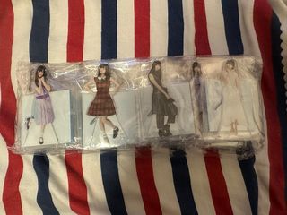 （分類：）位於 。 由 ellesilla 提交（商品編號 1381273778，圖片 1）。簡介： 。