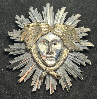 (Category: ) located in . Submitted by emporium.antiquities (Listing ID 1381190998, Image 1). Description: .