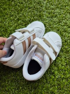 (Category: ) located in . Submitted by minimalistbutwithkids (Listing ID 1381109509, Image 1). Description: .