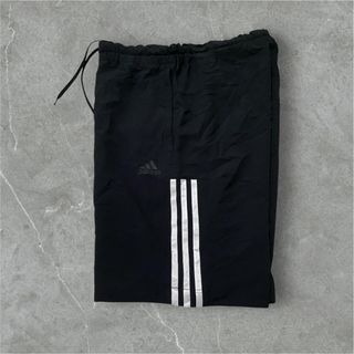 (Kategori: ) berada di . Dikirim oleh secena.outfit (ID iklan 1381258954, Gambar 1). Deskripsi: .