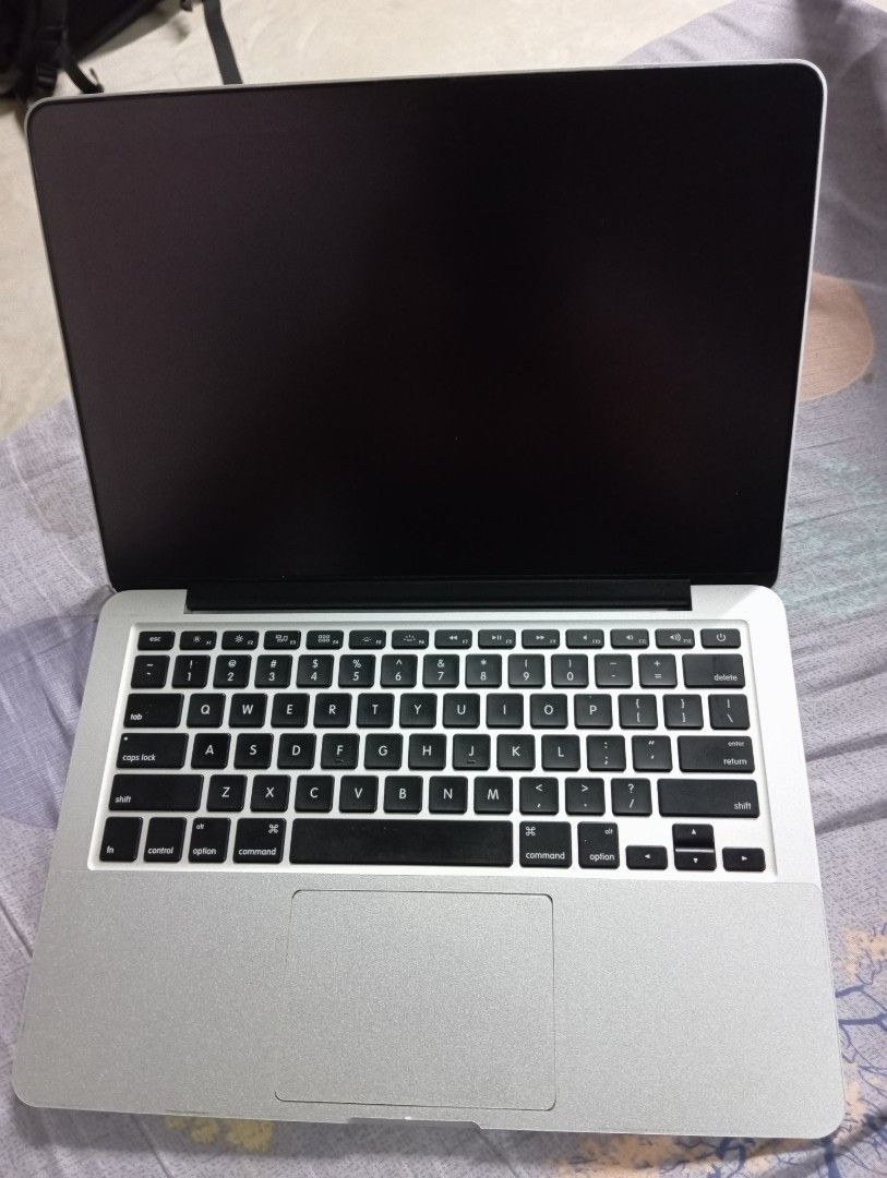 Apple Macbook Pro 13-inch63221274390275112