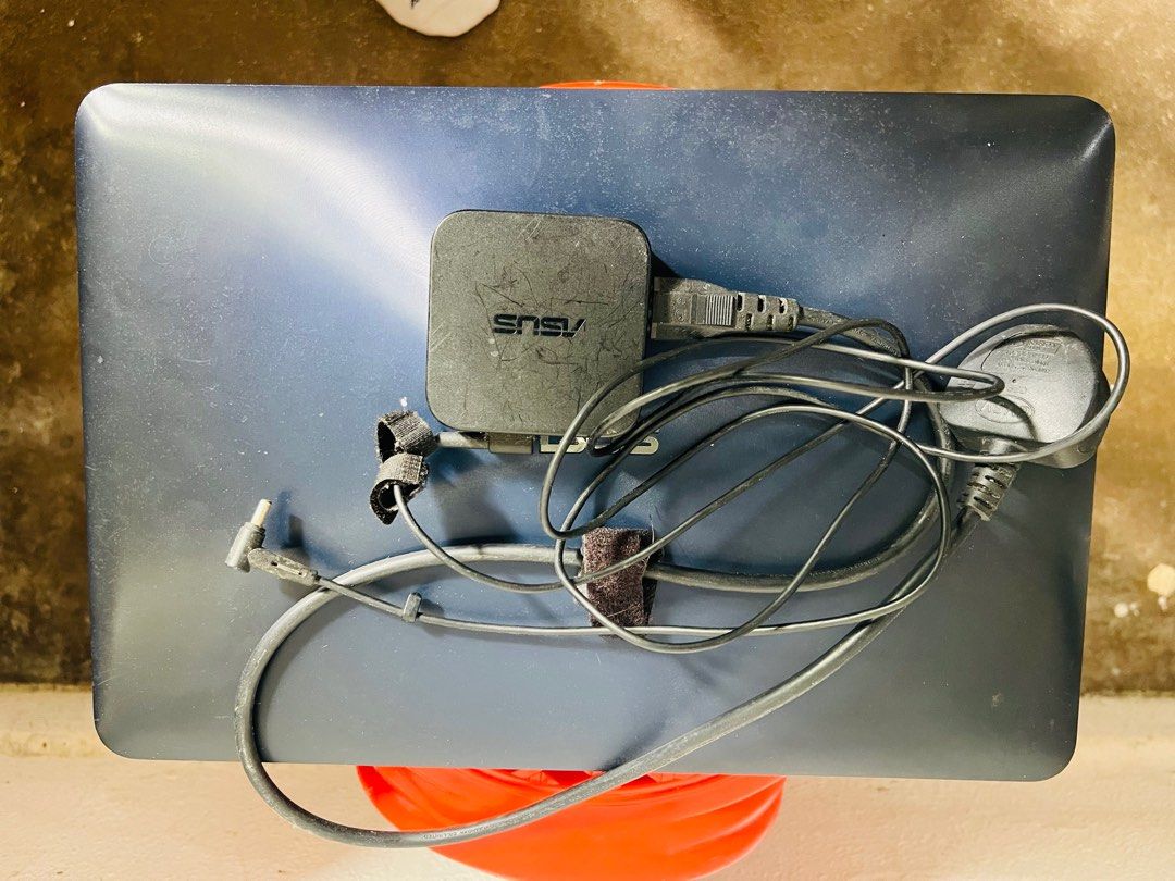 ASUS Laptop - Well Used63168947359747114