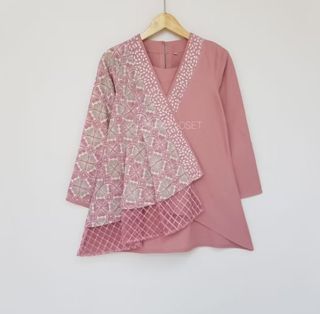 (Kategori: ) berada di . Dikirim oleh shint27j (ID iklan 1381230616, Gambar 1). Deskripsi: .
