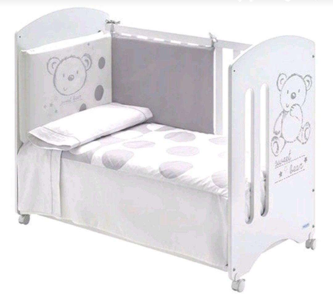 Babycot (Category: Cots & Cribs) located in Kuala Lumpur. Submitted by michelleyeo984 (Listing ID 1381178226, Image 1). Description: SOLD SECONDHAND MICUNA SWEET BEAR BABY COT INCLUDE MATRESS FREE WALKER AND BABY TROLLER PRICE RM1000 CAN DISCUD JB SELF PICK UP.