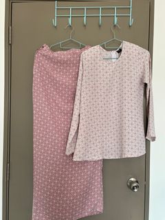 (Category: ) located in . Submitted by beautifulwhitee (Listing ID 1381161408, Image 1). Description: .
