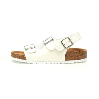 (Category: ) located in . Submitted by sneakers-shop (Listing ID 1381244103, Image 1). Description: .