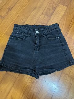 (Category: ) located in . Submitted by username19283828 (Listing ID 1381198779, Image 1). Description: .