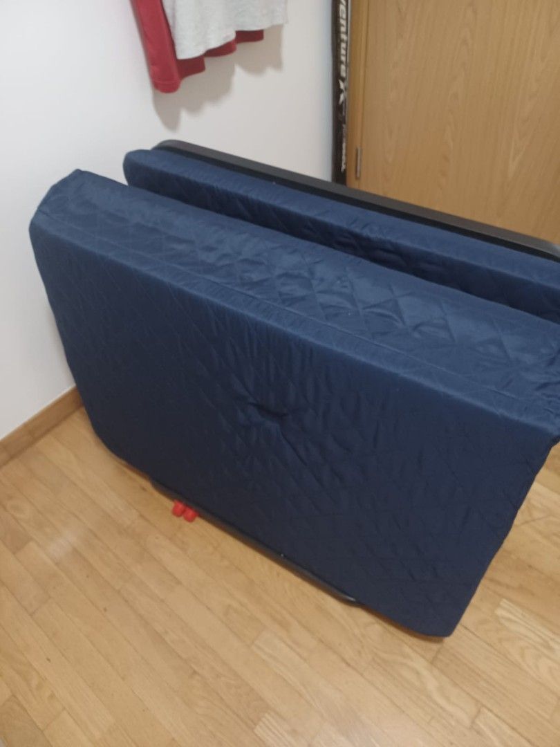BN - Foldable Bed with Wheels65075085180162113