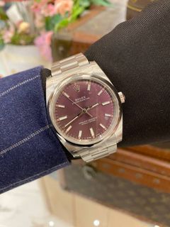 (Category: ) located in . Submitted by redrabbitluxury_singpore (Listing ID 1381150780, Image 1). Description: .